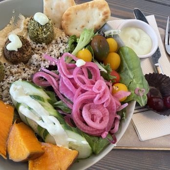 Grutogi Bistro - Mediterranean Salad - Salad Near Me - Flower Mound, Texas