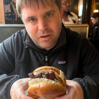 Au Cheval - Happy guy - Bars Near Me - Chicago, Illinois Au Cheval - Happy guy - Bars Near Me - Chicago, Illinois