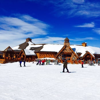 Lodge At Sunspot Restaurant - skiers and snowboarders - Diners Near Me - Winter Park, Colorado