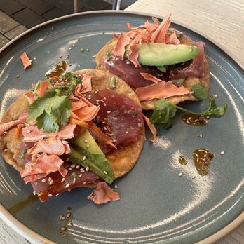 The Oakville Grill & Cellar - Yellowfin Tuna Tostada - American Near Me - Chicago, Illinois The Oakville Grill & Cellar - Yellowfin Tuna Tostada - American Near Me - Chicago, Illinois