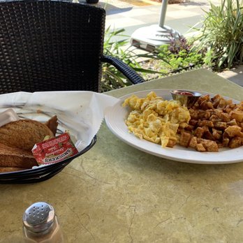 Grand Cafe - Hollywood Breakfast with scrambled eggs - Kosher Near Me - Hollywood, Florida Grand Cafe - Hollywood Breakfast with scrambled eggs - Kosher Near Me - Hollywood, Florida