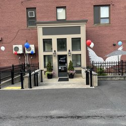 Bailey’s - Side entrance
