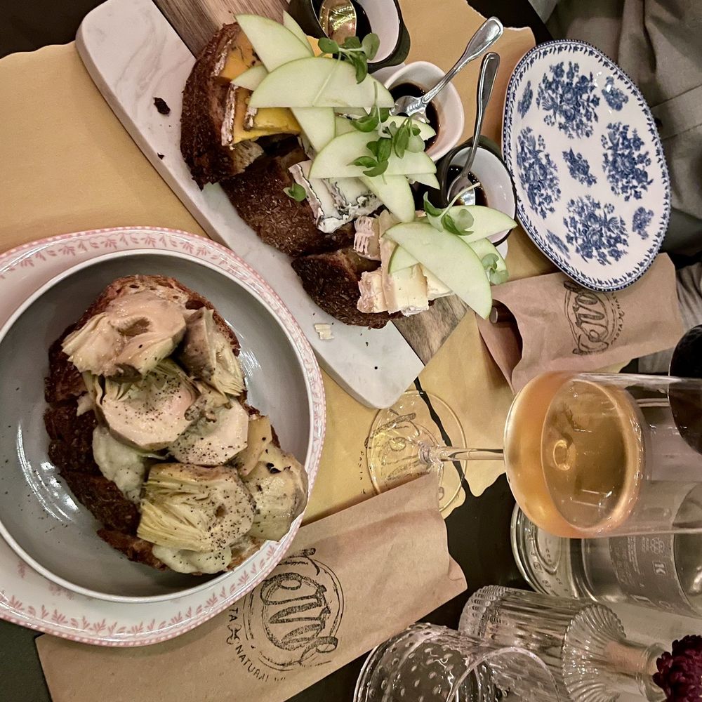 Terre - The balsamic tasting and Artichokes crostino - Italian Near Me - Brooklyn, New York