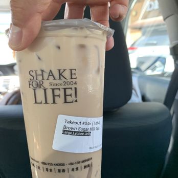 Ding Tea - Hawthorne - Brown Sugar Milk Tea with lychee jelly - Bubble Tea Near Me - Hawthorne, California Ding Tea - Hawthorne - Brown Sugar Milk Tea with lychee jelly - Bubble Tea Near Me - Hawthorne, California