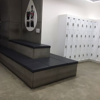 Rumble Boxing Chelsea - General locker room area - Boxing Near Me - New York, New York Rumble Boxing Chelsea - General locker room area - Boxing Near Me - New York, New York
