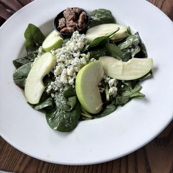Boca Ciega - Spinach Salad - Bars Near Me - St Petersburg, Florida Boca Ciega - Spinach Salad - Bars Near Me - St Petersburg, Florida