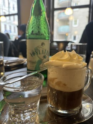 Café Goldegg by null