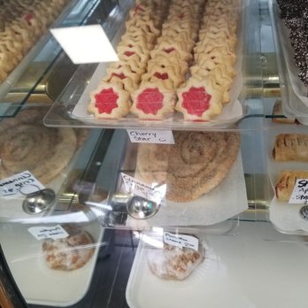 Cake Among Us - Desserts Near Me - Rancho Cucamonga, California