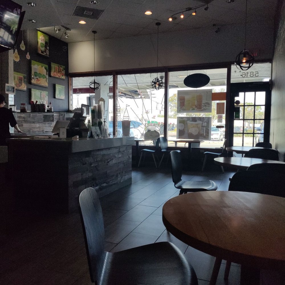 Tbaar - Sitting area - Bubble Tea Near Me - Orlando, Florida Tbaar - Sitting area - Bubble Tea Near Me - Orlando, Florida
