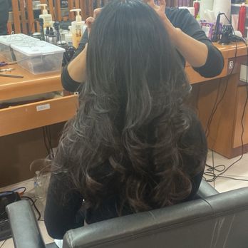 Happy Salon - Vi.!!! Doing her magic touch in haircut shes the best.!!!!!!! - Hair Salons Near Me - San Jose, California Happy Salon - Vi.!!! Doing her magic touch in haircut shes the best.!!!!!!! - Hair Salons Near Me - San Jose, California