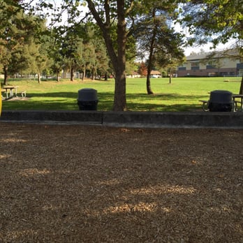 Rainier Beach Community Center - Picnic tables - Recreation Centers Near Me - Seattle, Washington Rainier Beach Community Center - Picnic tables - Recreation Centers Near Me - Seattle, Washington