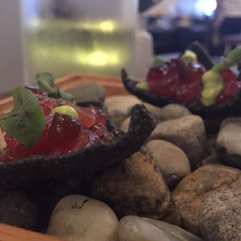 Senia - Poke, perfcet - Cocktail Bars Near Me - Honolulu, Hawaii Senia - Poke, perfcet - Cocktail Bars Near Me - Honolulu, Hawaii