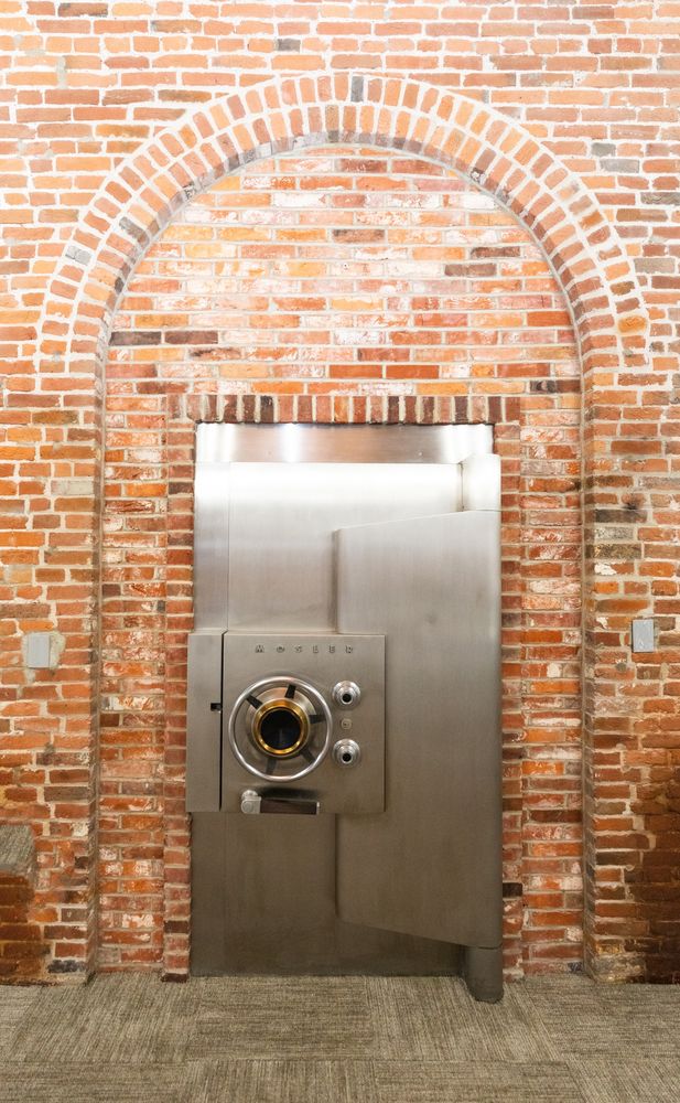 THE VAULT 21 Photos 714 N 2nd St, Saint Louis, Missouri Venues