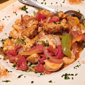 The Cheesecake Factory - Cajun Jambalaya pasta - Desserts Near Me - Austin, Texas
