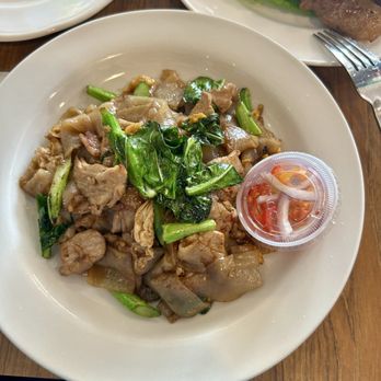 Bangkok Garden - Pad Se Ew. - Thai Near Me - Pasadena, Maryland Bangkok Garden - Pad Se Ew. - Thai Near Me - Pasadena, Maryland