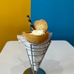 Arnor Crepes & Bubble Tea Stony Brook - Ice Cream Crepe