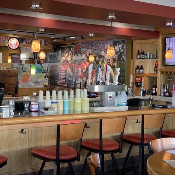 Applebee's Grill + Bar - American Near Me - Mansfield, Ohio