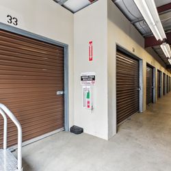 US Storage Centers - interior units
