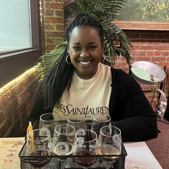 Easley Winery - Wineries Near Me - Indianapolis, Indiana