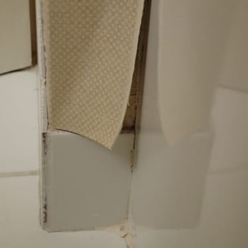 Ottawa Marriott Hotel - Just one of several problems in the suite: peeling wallpaper allowing moisture to reach into the wall... not worried about mold? - Hotels Near Me - Ottawa, Ontario
