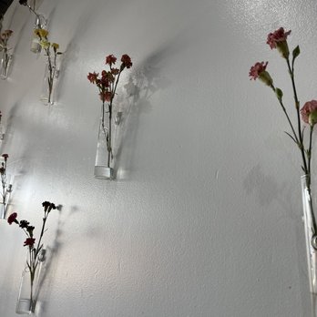 ICED t-house - vases of flowers on a wall - Bubble Tea Near Me - Highland, California ICED t-house - vases of flowers on a wall - Bubble Tea Near Me - Highland, California