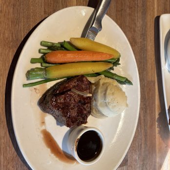 Yard House - Filet Mignon with house steak sauce - Bars Near Me - Long Beach, California Yard House - Filet Mignon with house steak sauce - Bars Near Me - Long Beach, California