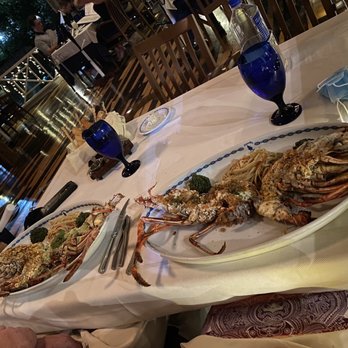 Lorenzillo's - Lobster - Seafood Near Me - Cancún, ROO Lorenzillo's - Lobster - Seafood Near Me - Cancún, ROO