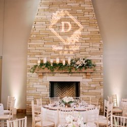 Wild Bunches Floral - Fireplace mantle