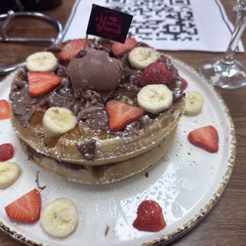 Madres Brunch - Nutella Waffle with Chocolate Ice Cream, opted out of the strawberry and chocolate syrup. - Breakfast & Brunch Near Me - Whittier, California