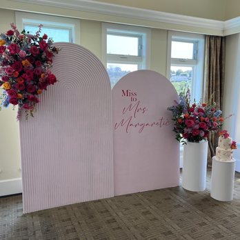 Bonita Blooms - Floral Designers Near Me Bonita Blooms - Floral Designers Near Me