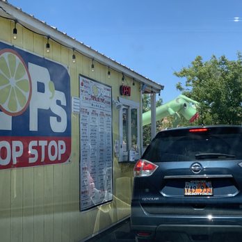 Lop’s Pop Stop - a car parked in front of a pop stop - Juice Bars & Smoothies Near Me - Moab, Utah Lop’s Pop Stop - a car parked in front of a pop stop - Juice Bars & Smoothies Near Me - Moab, Utah