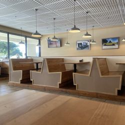 Eddie's Grill - More seating