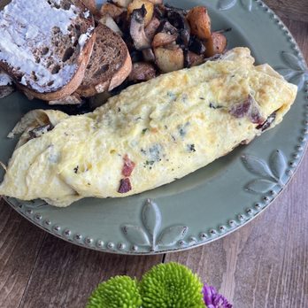 Petit Soleil - Breakfast & Brunch Near Me - Napa, California Petit Soleil - Breakfast & Brunch Near Me - Napa, California