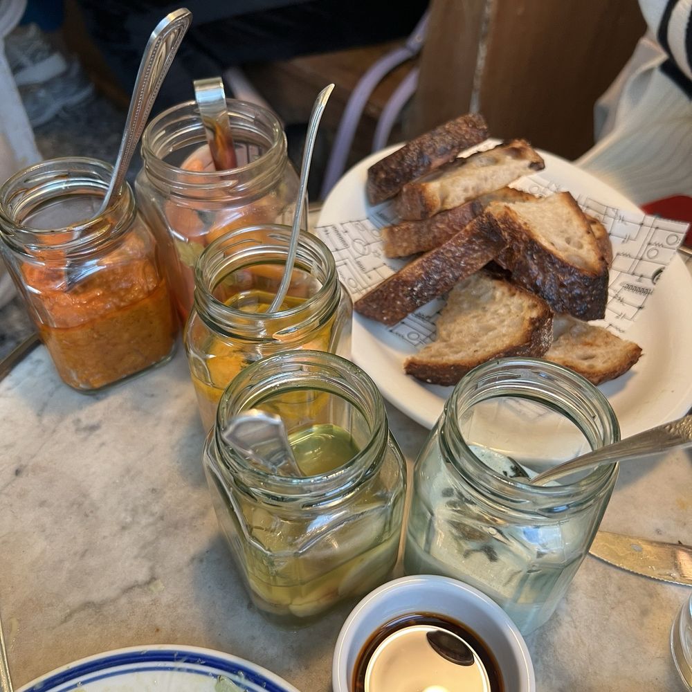 Radio Star - All the jars and bread - Diners Near Me - Brooklyn, New York