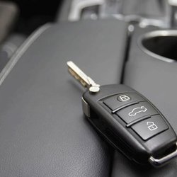 AAA Locksmith St Louis - Car key