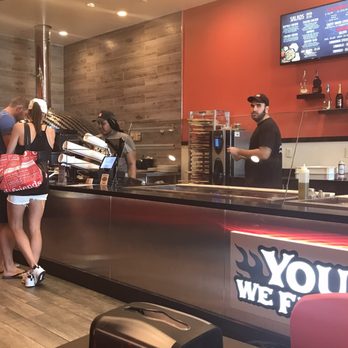 1000 Degrees Pizza - North Miami Beach, FL - Pizza Near Me - North Miami Beach, Florida