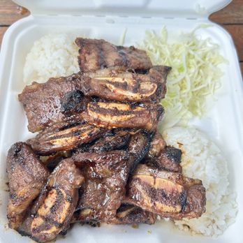 Youngs Lunch Wagon Korean BBQ - #7 Kalbi - Food Trucks Near Me - Haleiwa, Hawaii Youngs Lunch Wagon Korean BBQ - #7 Kalbi - Food Trucks Near Me - Haleiwa, Hawaii