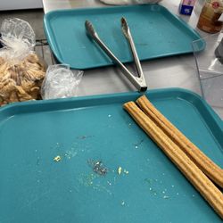 El Pueblo Market - Dirty tray for self service pastries.
