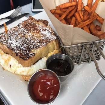 26 Beach Restaurant - The #19 is a great breakfast combination. - New American Near Me - Venice, California