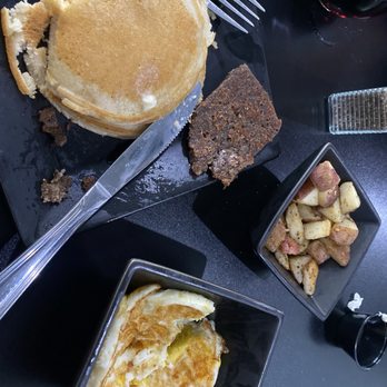 Annie's Southern Kitchen - Breakfast & Brunch Near Me - Indian Head, Maryland