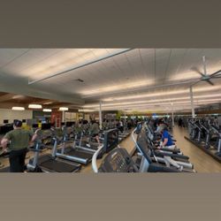LA Fitness - Cardio hour