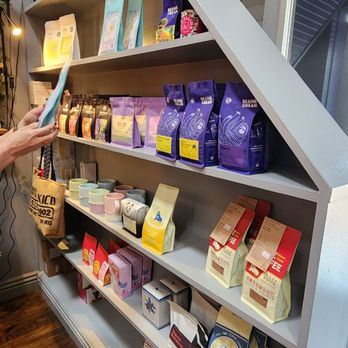 Ondo Coffee - Wall of beans and misc. for purchase - Coffee & Tea Near Me - Los Angeles, California Ondo Coffee - Wall of beans and misc. for purchase - Coffee & Tea Near Me - Los Angeles, California