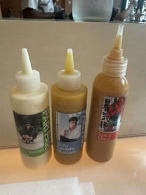 PARI PARI Handroll Bar by null