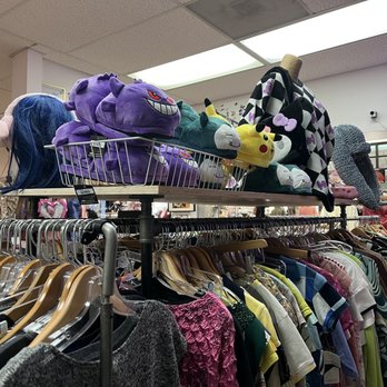 Classic Loot - Interior - Used, Vintage & Consignment Near Me - San Jose, California