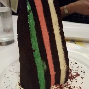 Carnivale Chicago - Carnivale Ice Cream Cake - Latin American Near Me - Chicago, Illinois