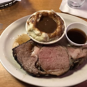 Texas Roadhouse - Prime rib 10 oz with mash potatoes and gravy - Barbeque Near Me - Phoenix, Arizona Texas Roadhouse - Prime rib 10 oz with mash potatoes and gravy - Barbeque Near Me - Phoenix, Arizona