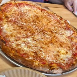 Roma's Pizza - Absolutely THE BEST pizza around these parts! And quick!