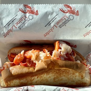 Cousins Maine Lobster - Denver - Maine Roll - Seafood Near Me Cousins Maine Lobster - Denver - Maine Roll - Seafood Near Me
