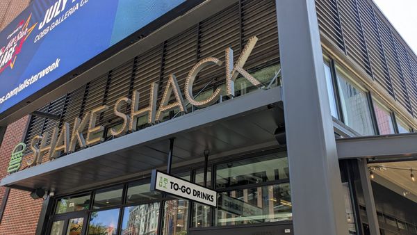 Shake Shack The Battery by null