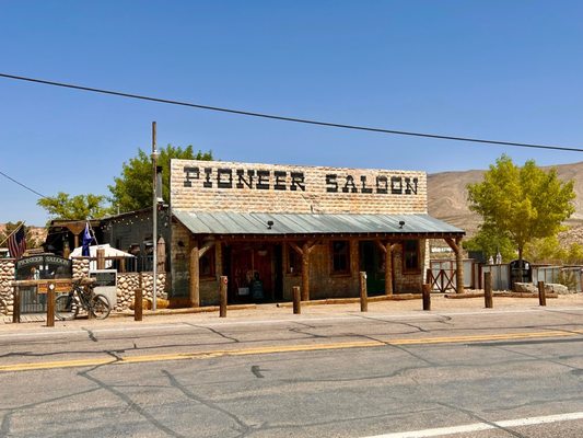 Pioneer Saloon by null